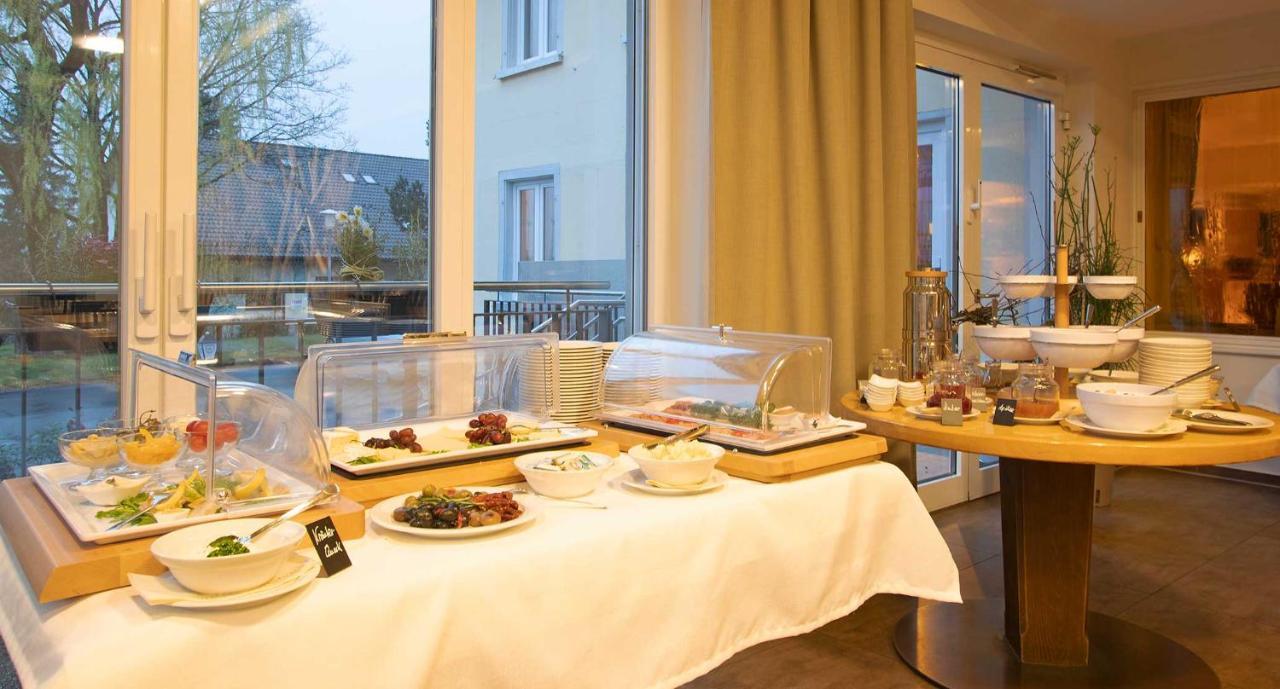 Hotel & Gutsgasthaus Koeberle Lindau  Esterno foto